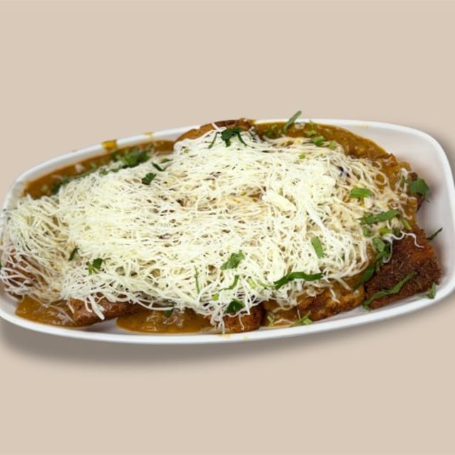 Cheese Masala Pav Mixed with Bhaji.